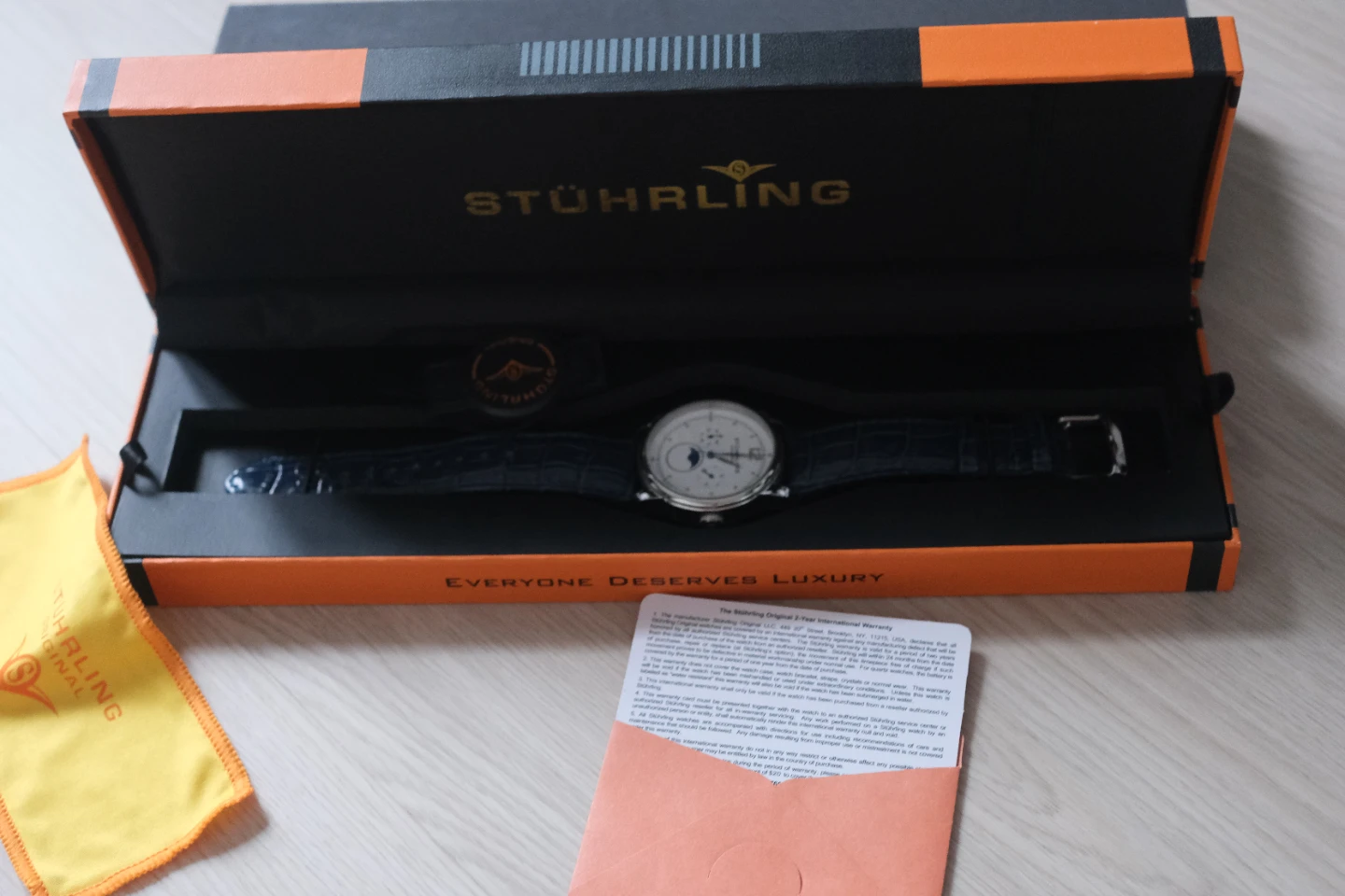 Stührling Celestia 898 39mm Like New - photo 2