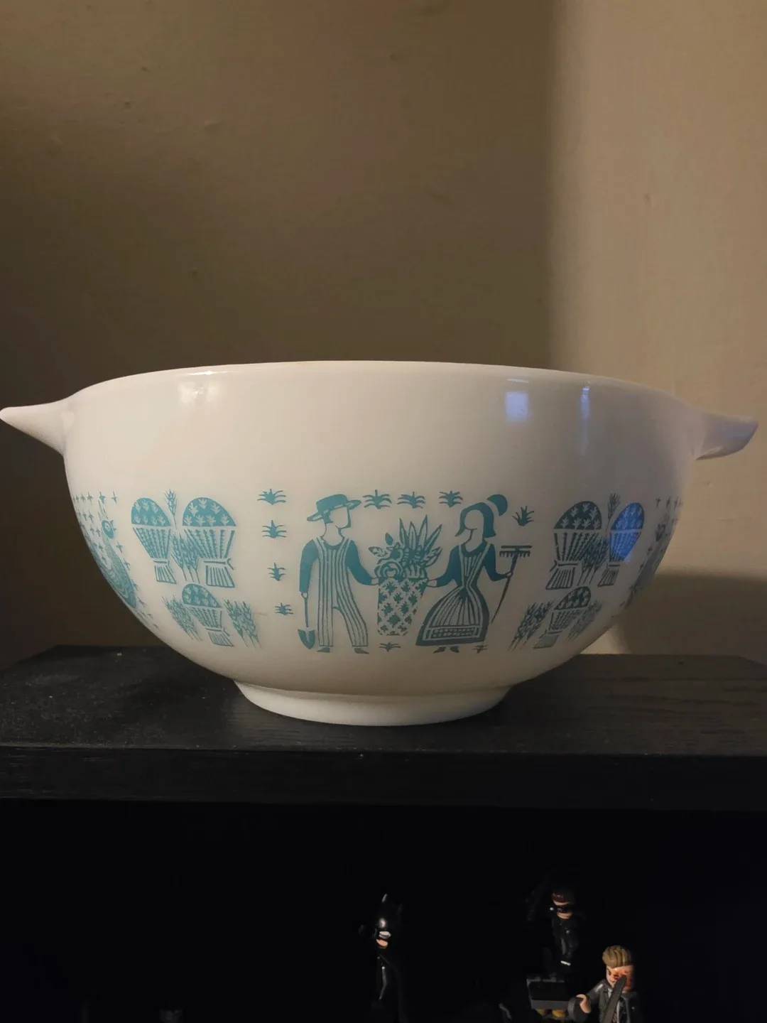 Vintage Pyrex Amish Blue on White 2-1/2 Quart Mixing Bowl