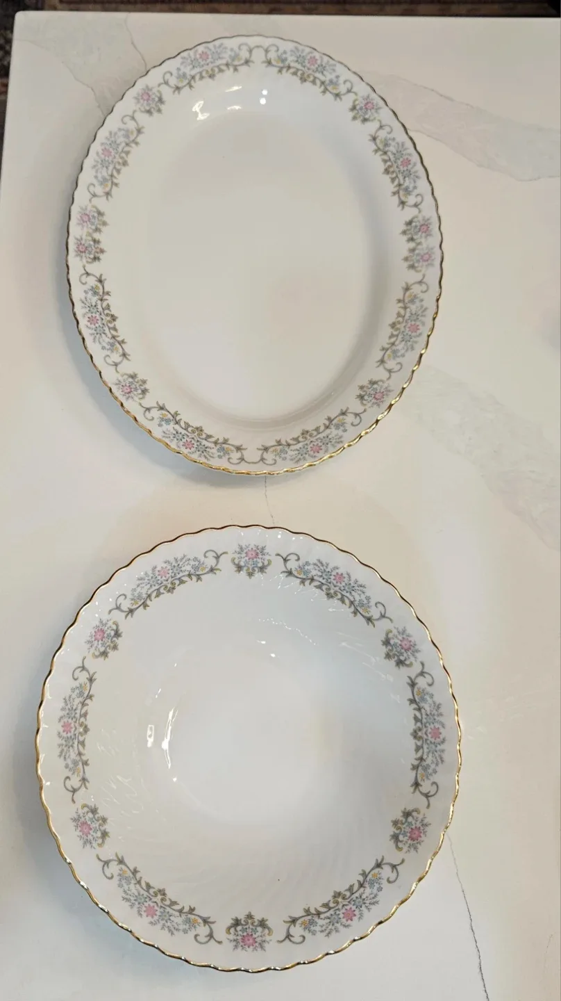 Vintage Serving Bowl & Platter image indicator(2)