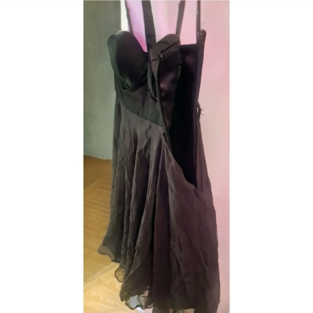 NWOT BeBe Sweetheart Style Silk Dress With Holter Top - photo 3