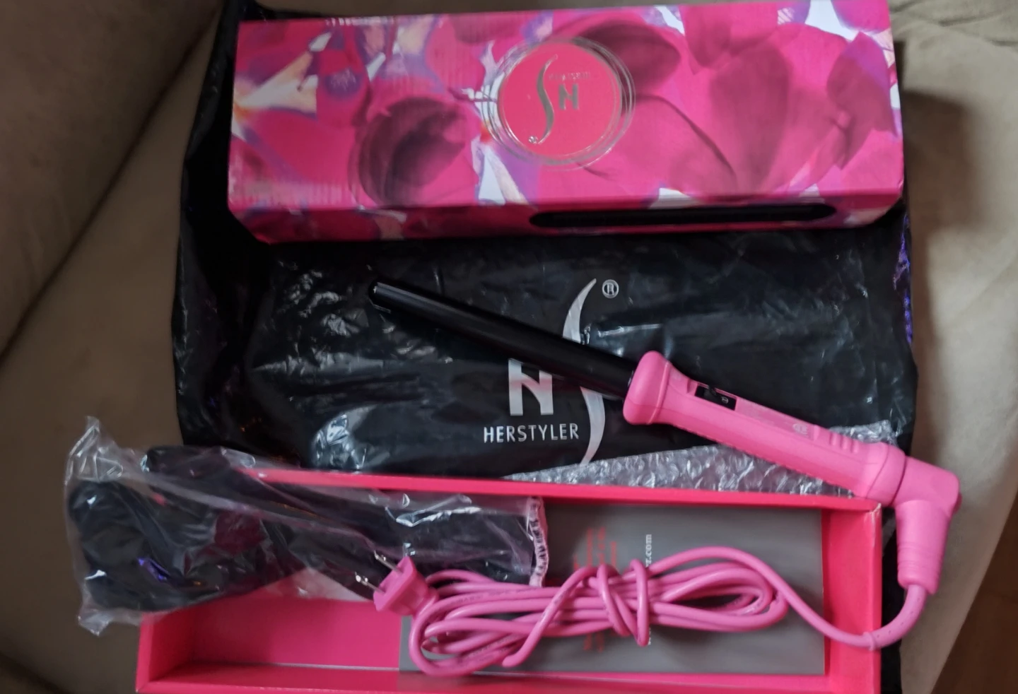 Herstyler Curling Iron - Pink, New