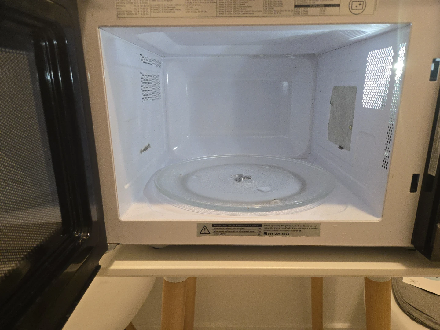 Kenmore Microwave Oven - photo 2