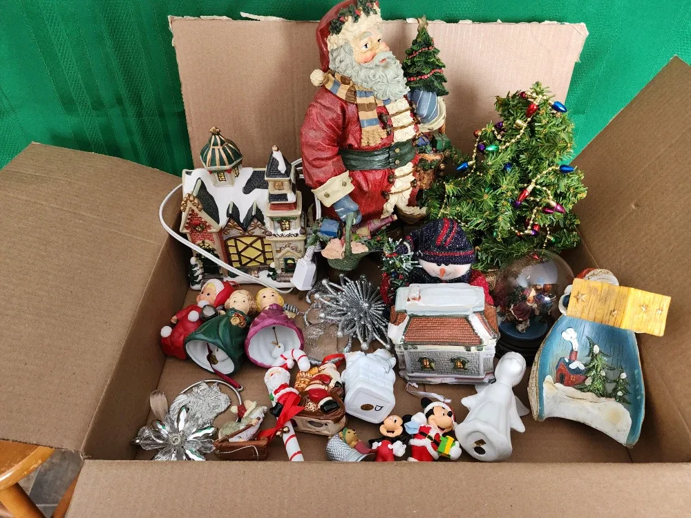 Christmas Ornaments and Decorations CLEANOUT
