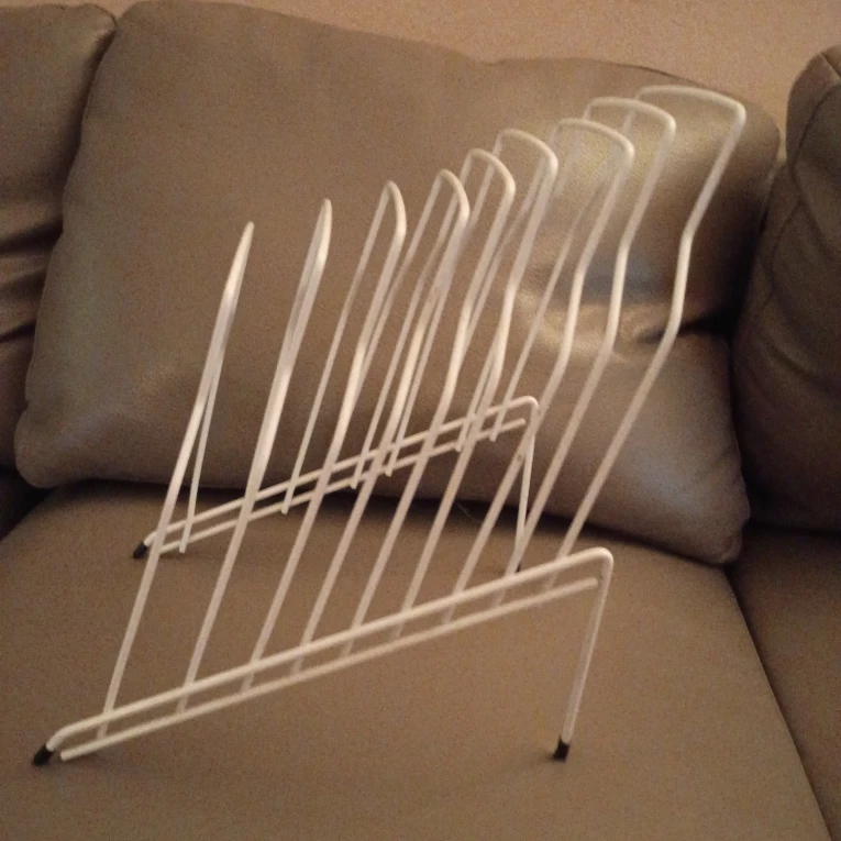 White Metal File/Magazine Rack - photo 2