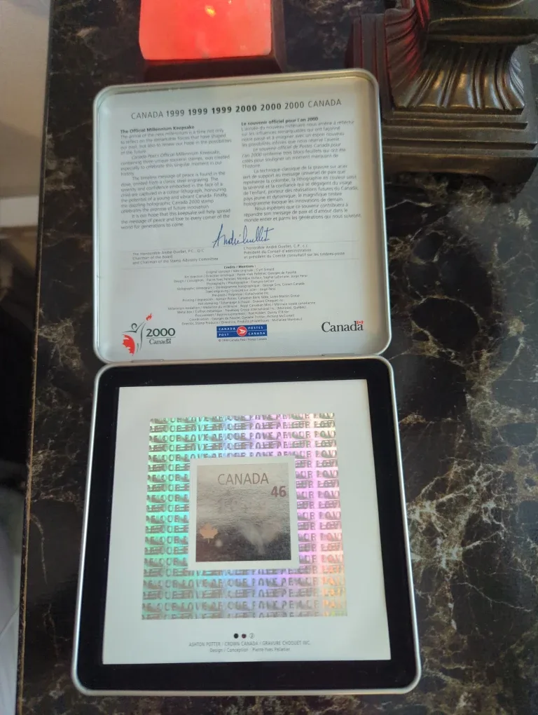 #Cleanout: Canada 2000 Millennium Keepsake image indicator(2)