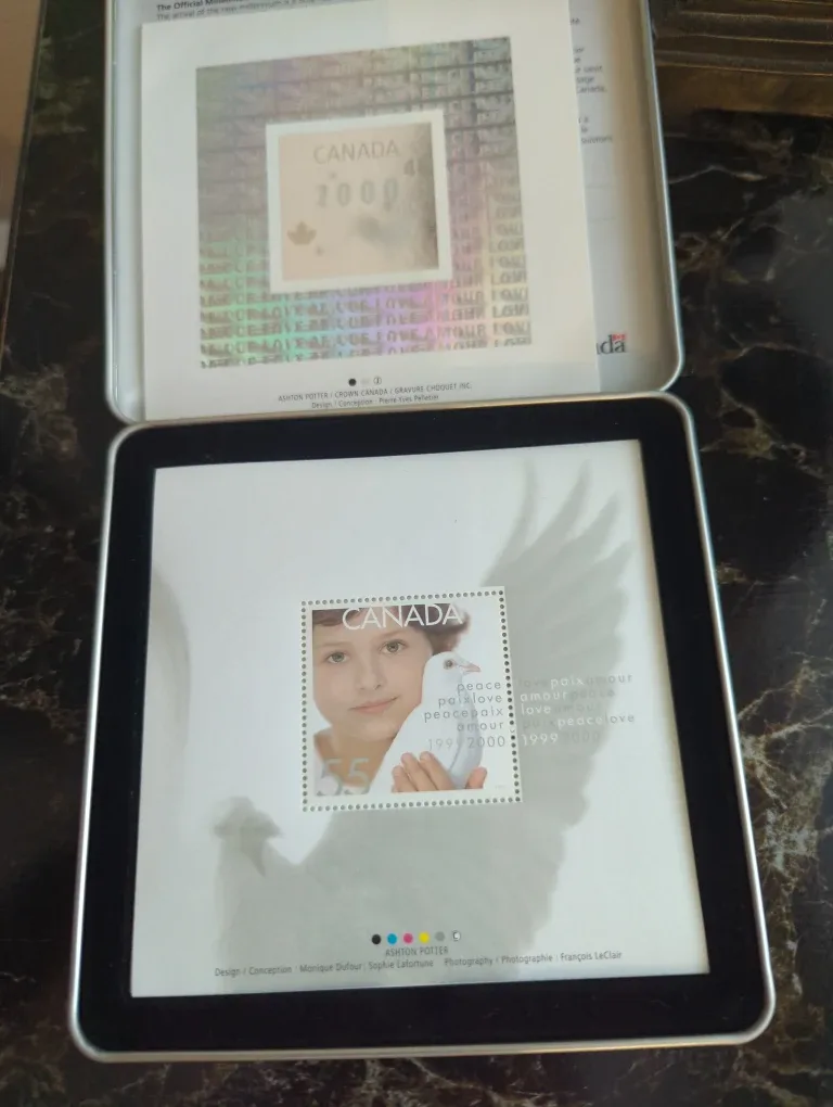 #Cleanout: Canada 2000 Millennium Keepsake image indicator(3)