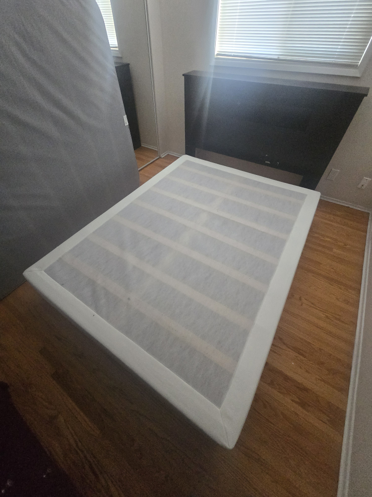 Queen size box spring and matress