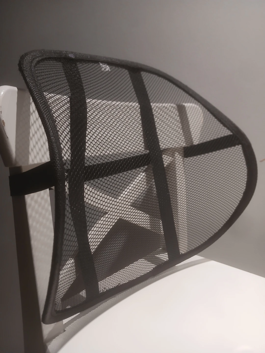 Fellowes Office Suites Mesh Back Support