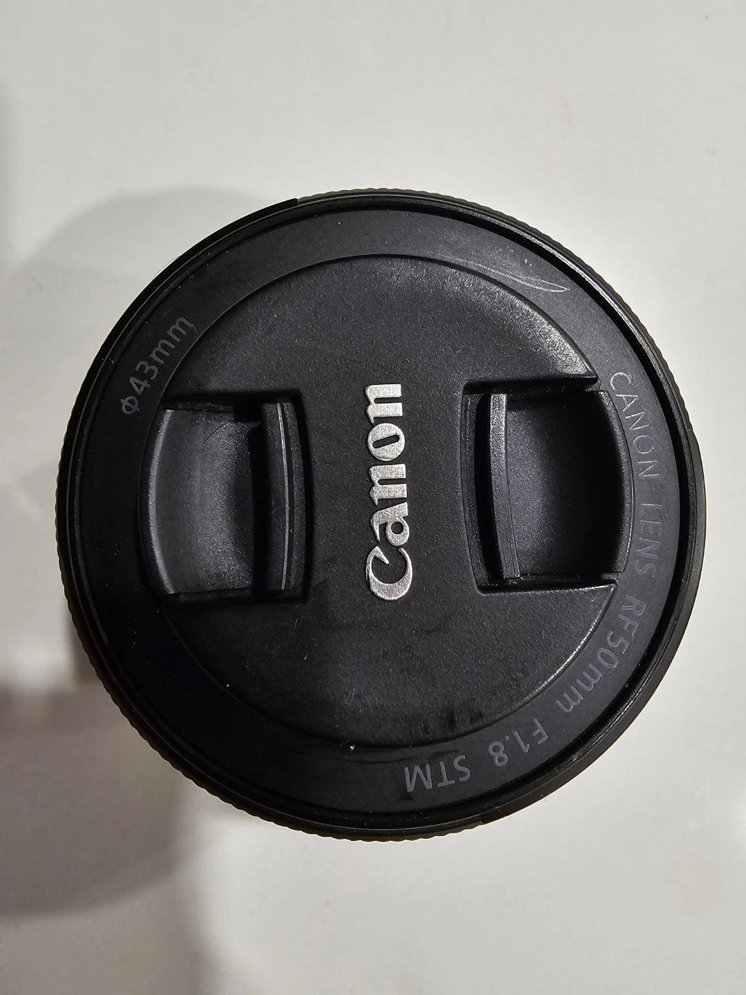 Canon RF 50mm F1.8 STM Lens - photo 2