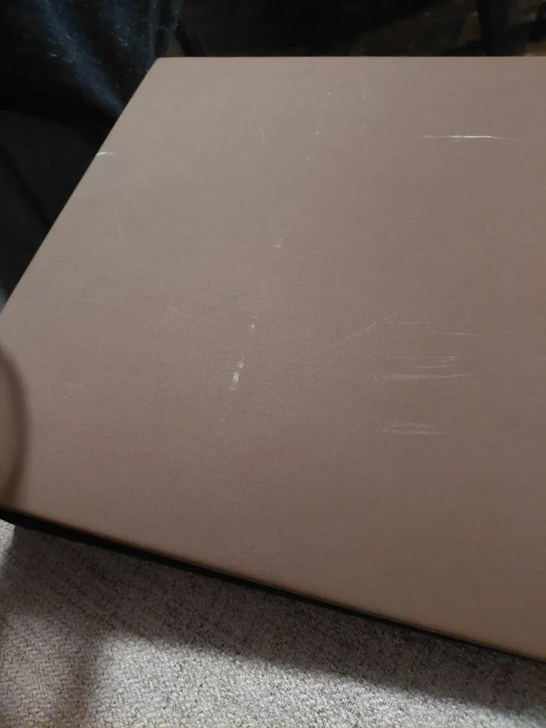 Vintage Upper Deck Basketball Cards in Binder #Cleanout image indicator(2)