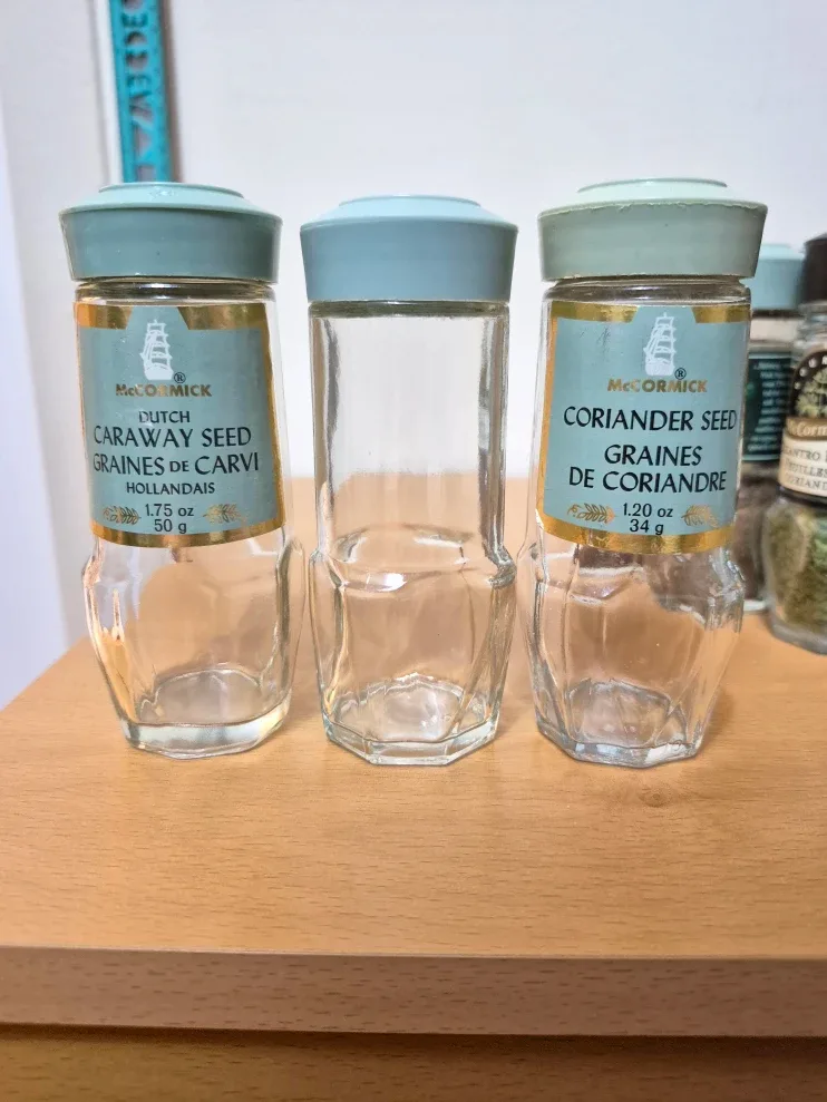 16 Spice Jars (Simply Organic, McCormick, PC) image indicator(5)