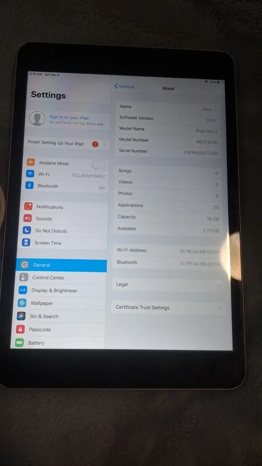 Ipad Mini 2 Fully working with charging cable image indicator(3)
