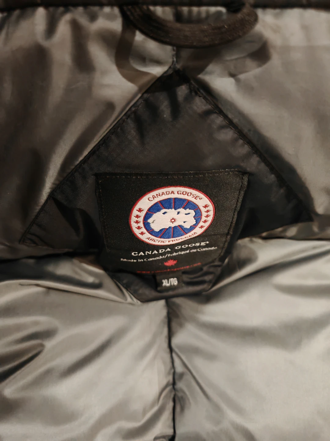 Canada Goose Mountaineer Down Parka Men XL Black - photo 4