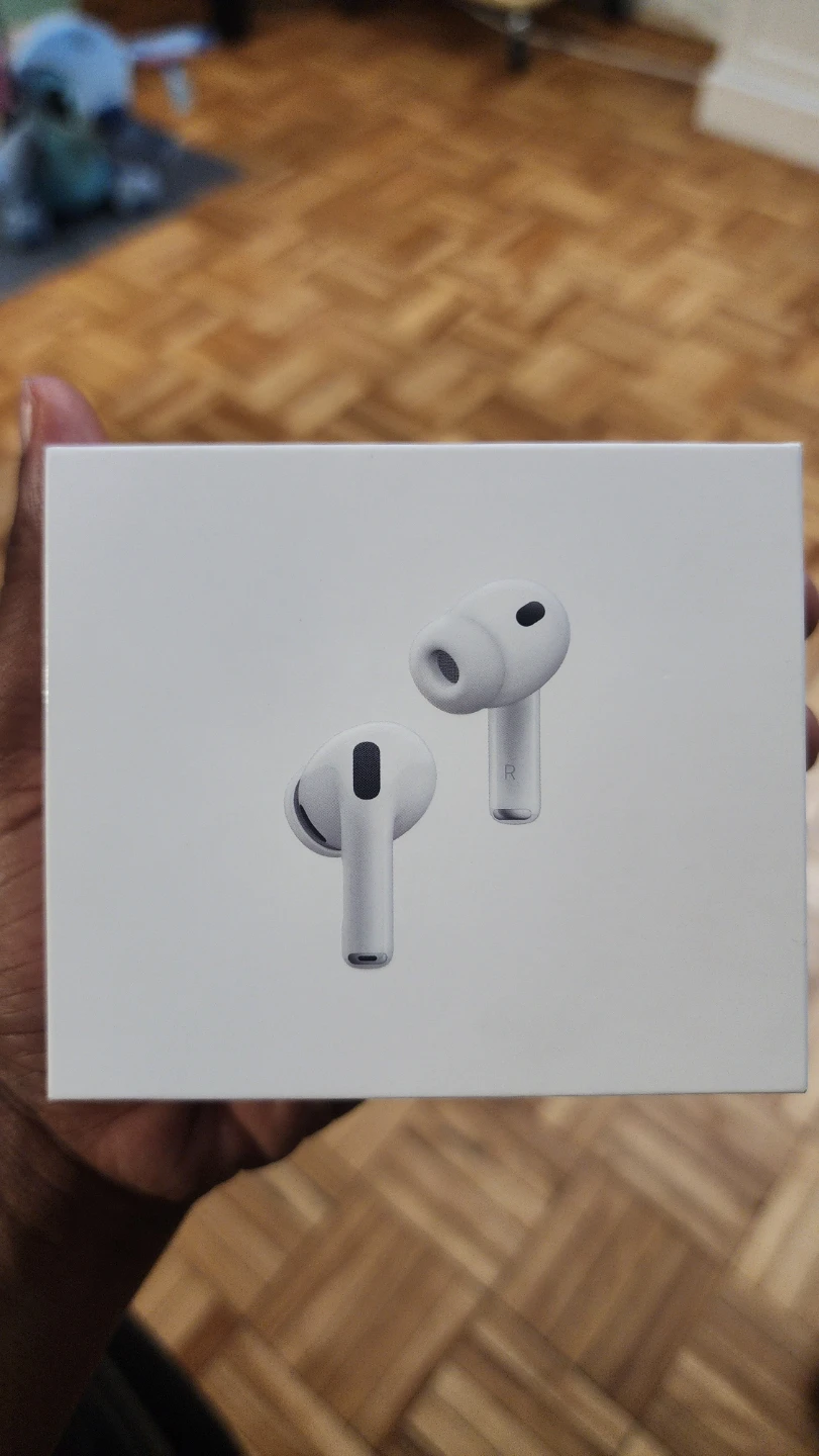 Apple Airpods Pro 3 (BNIB)