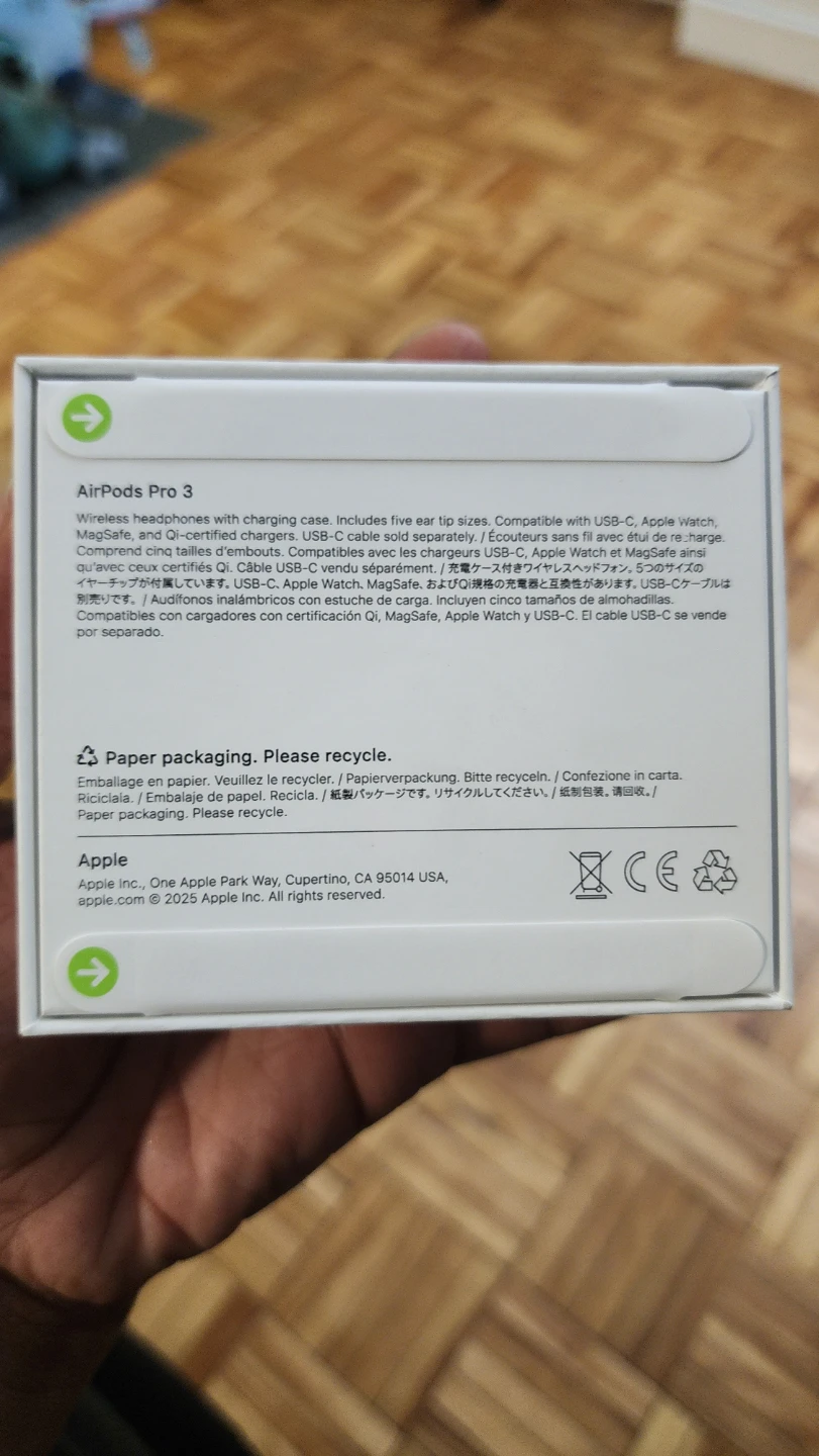 Apple Airpods Pro 3 (BNIB) - photo 2
