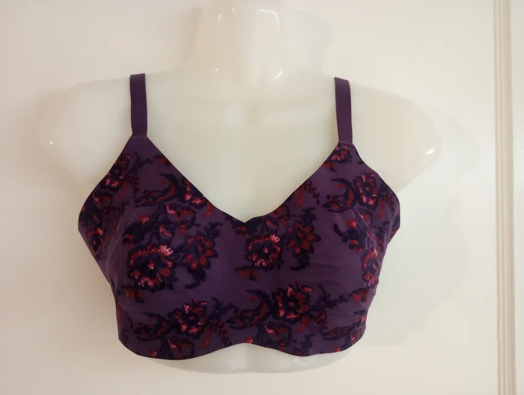 #Cleanout NWOT Knix Evolution Bra Size 4