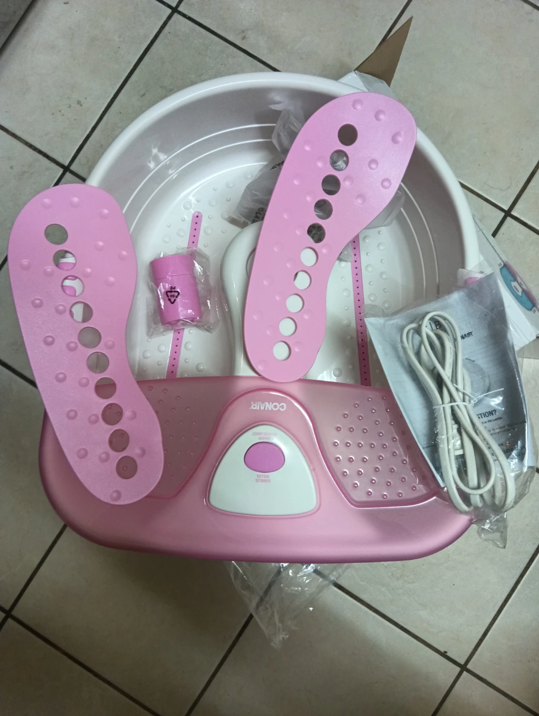 Conair Footbath with Massage and Bubbles - photo 4