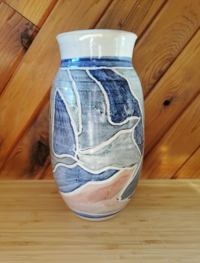 Flying Geese Pottery Vase - photo 3