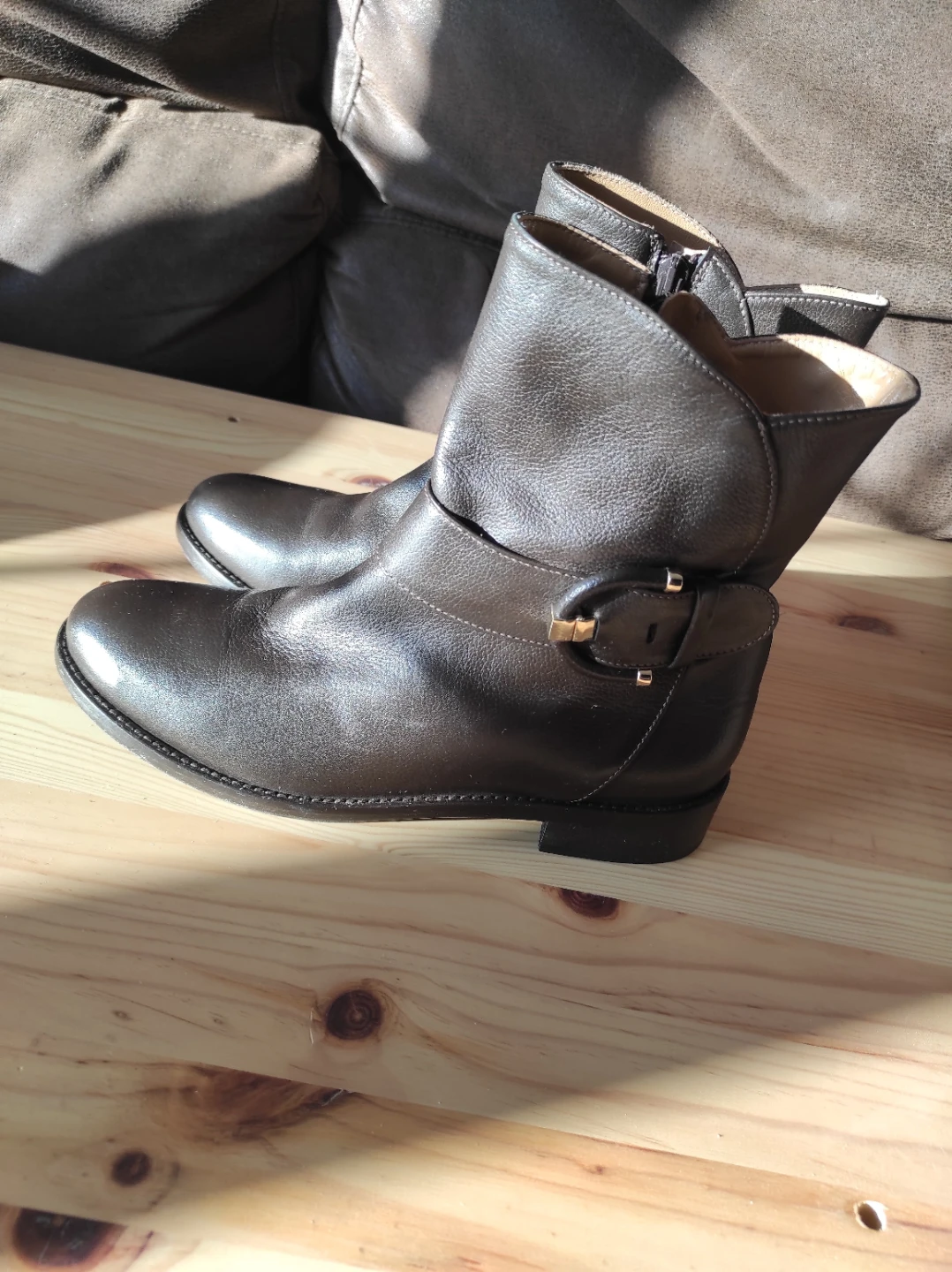 Stylish Brown Leather Ankle Boots with Buckle