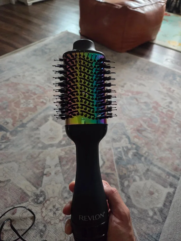 Revlon One-Step Volumizer Hair Dryer Brush image indicator(2)