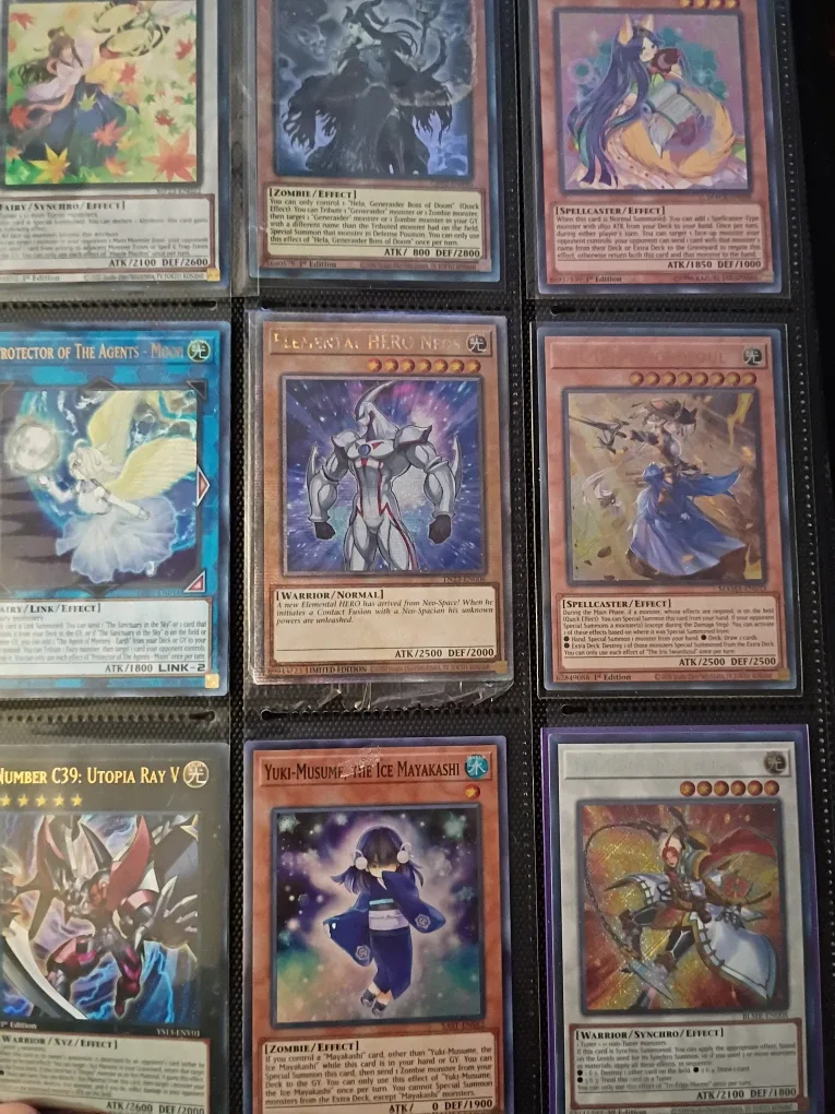 Yu-Gi-Oh! Trading Cards Lot image indicator(3)