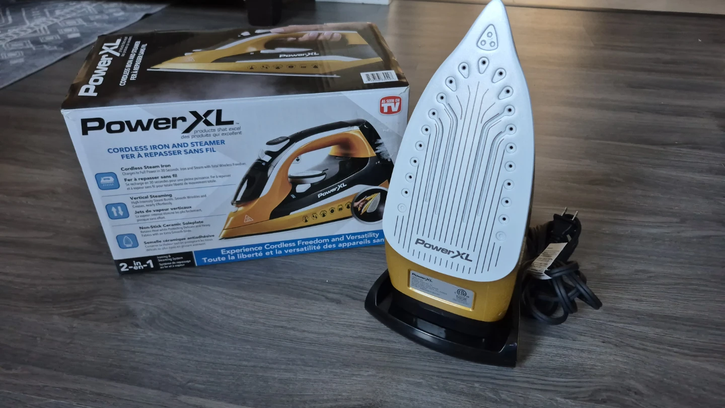 PowerXL Cordless Iron and Steamer - photo 2