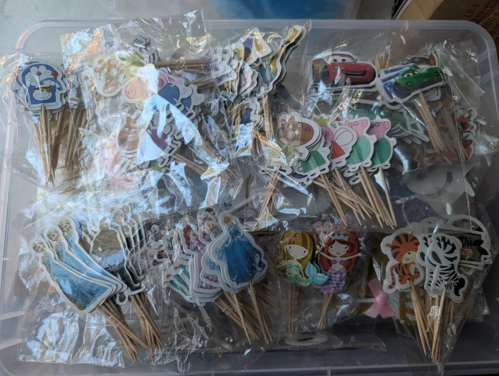 Cake Toppers - Assorted Designs image indicator(7)