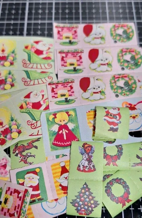 Vintage Christmas Stickers 100+ Pieces image indicator(4)