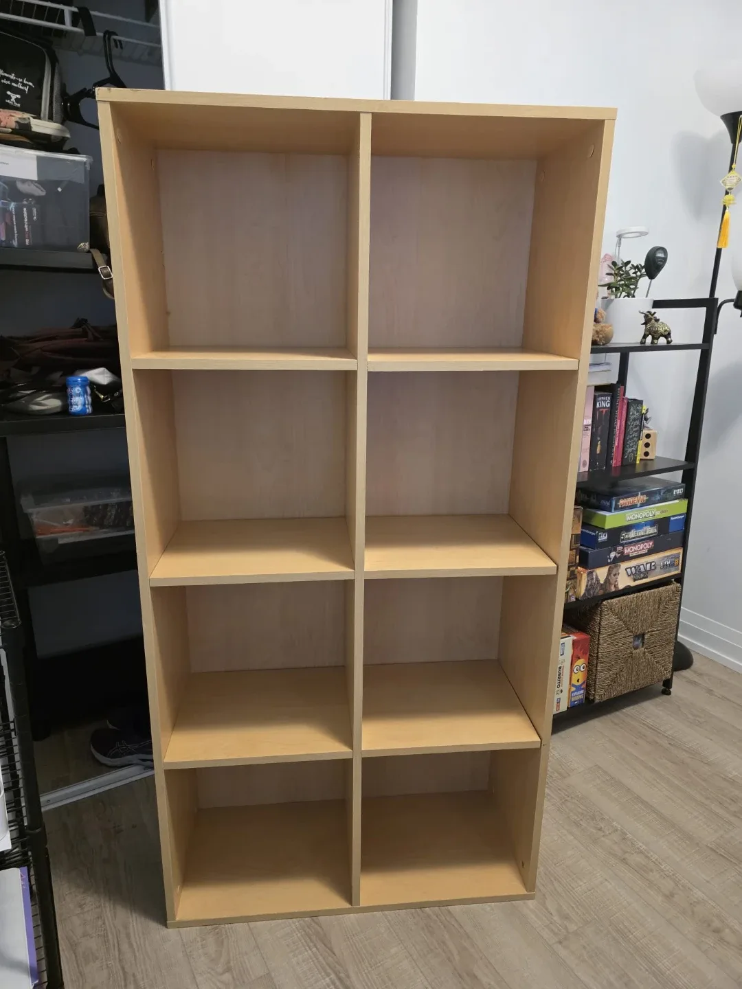 Wooden Bookshelf with 8 Compartments