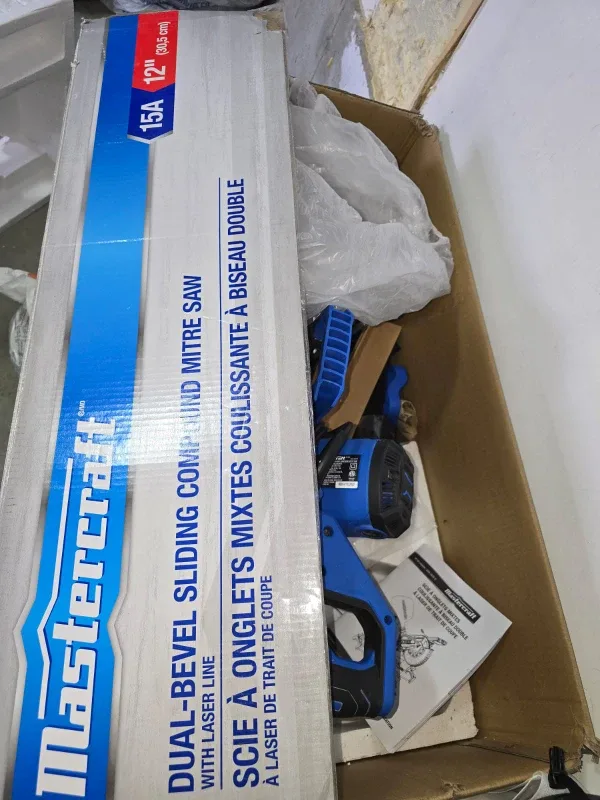 Mastercraft 12" Dual-Bevel Sliding Compound Mitre Saw image indicator(2)