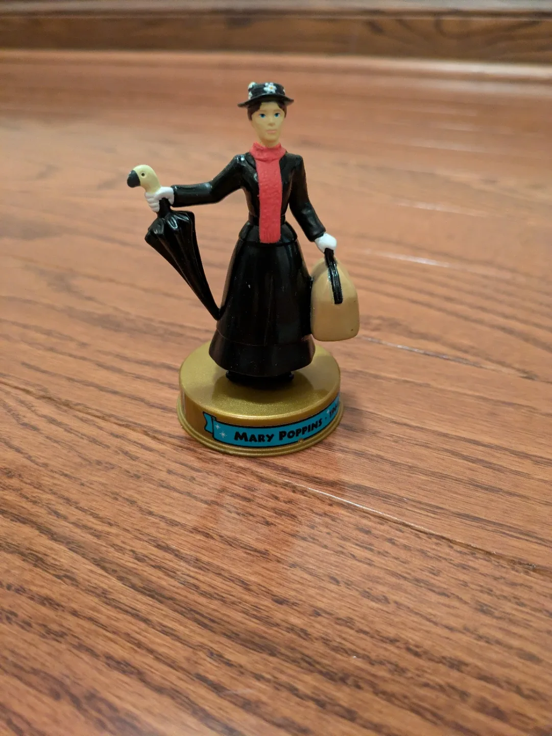 Mary Poppins 1964 Figurine # cleanout