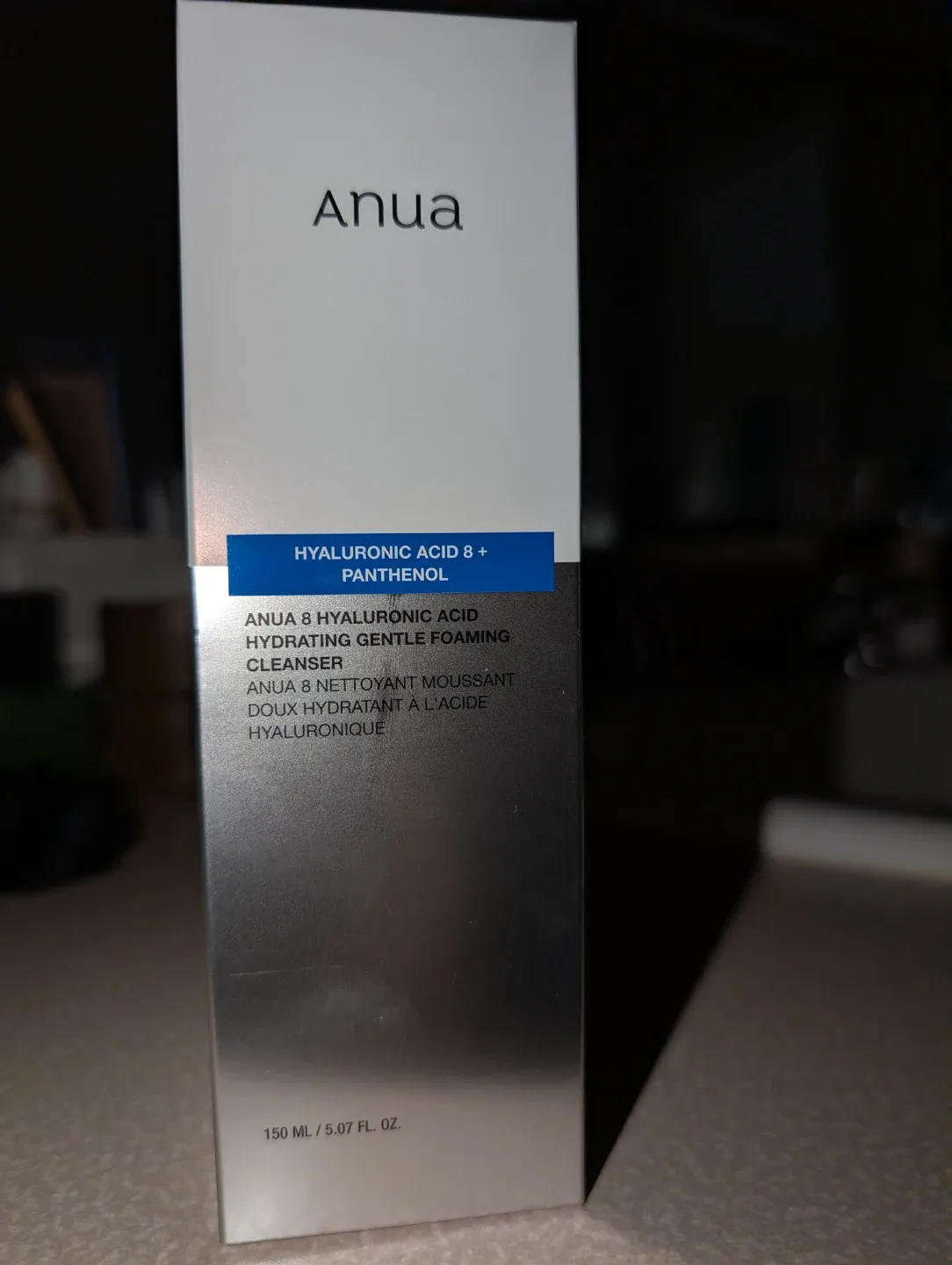 Anua 8 Hyaluronic Acid Hydrating Gentle Foaming Cleanser