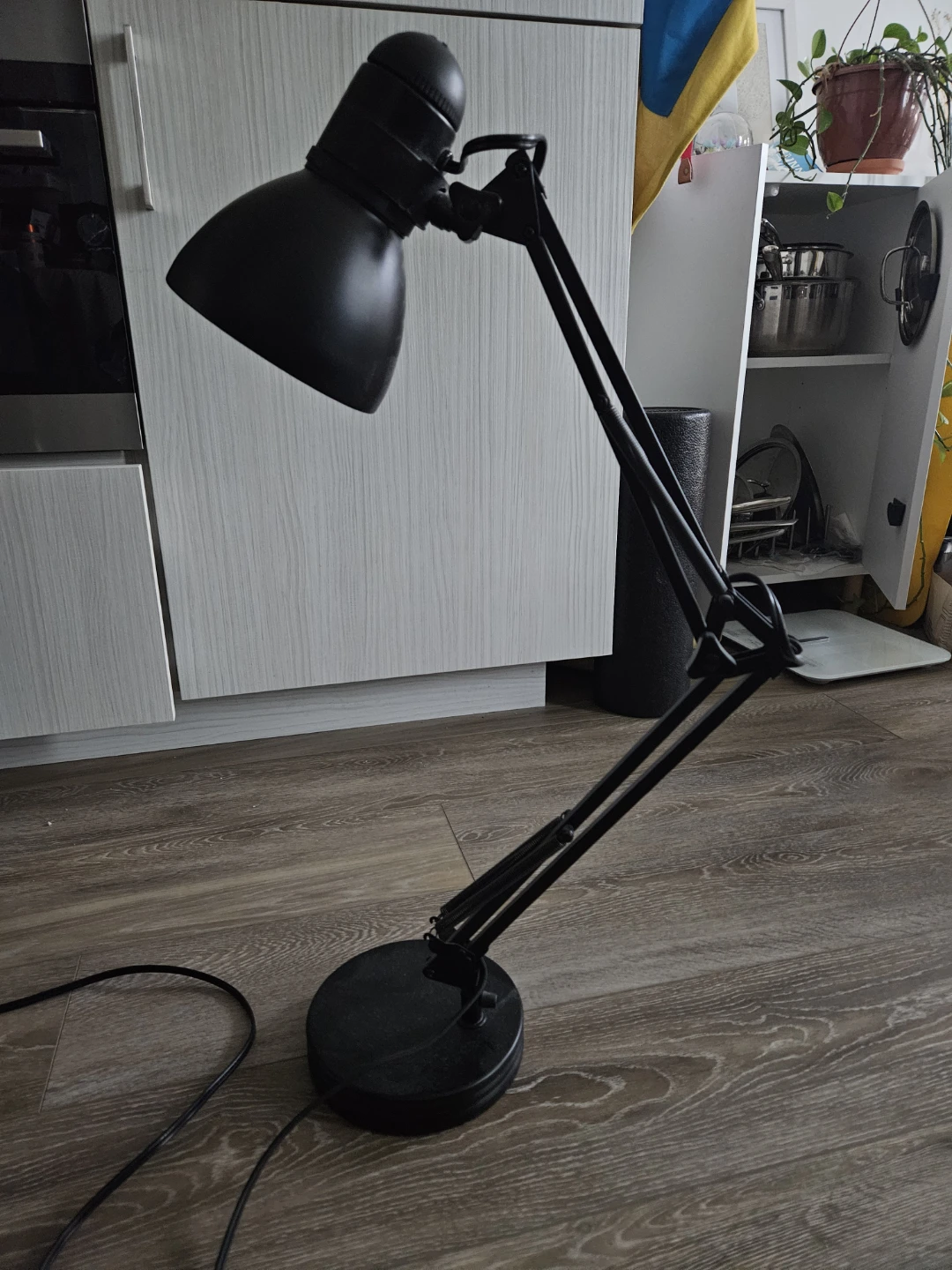 Black Adjustable Desk Lamp