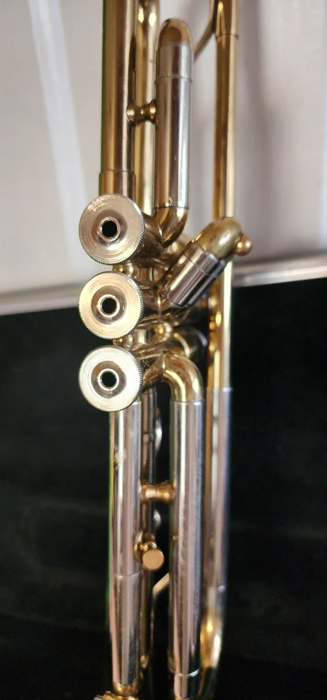 Olds Elkhart Trumpet image indicator(6)