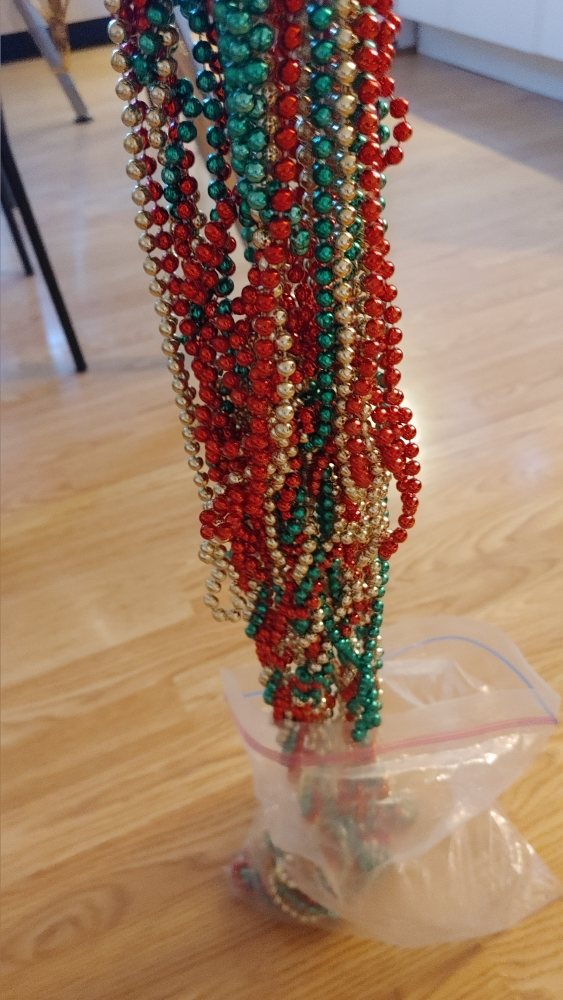 Christmas Beaded Garland - Red, Green & Gold - photo 3
