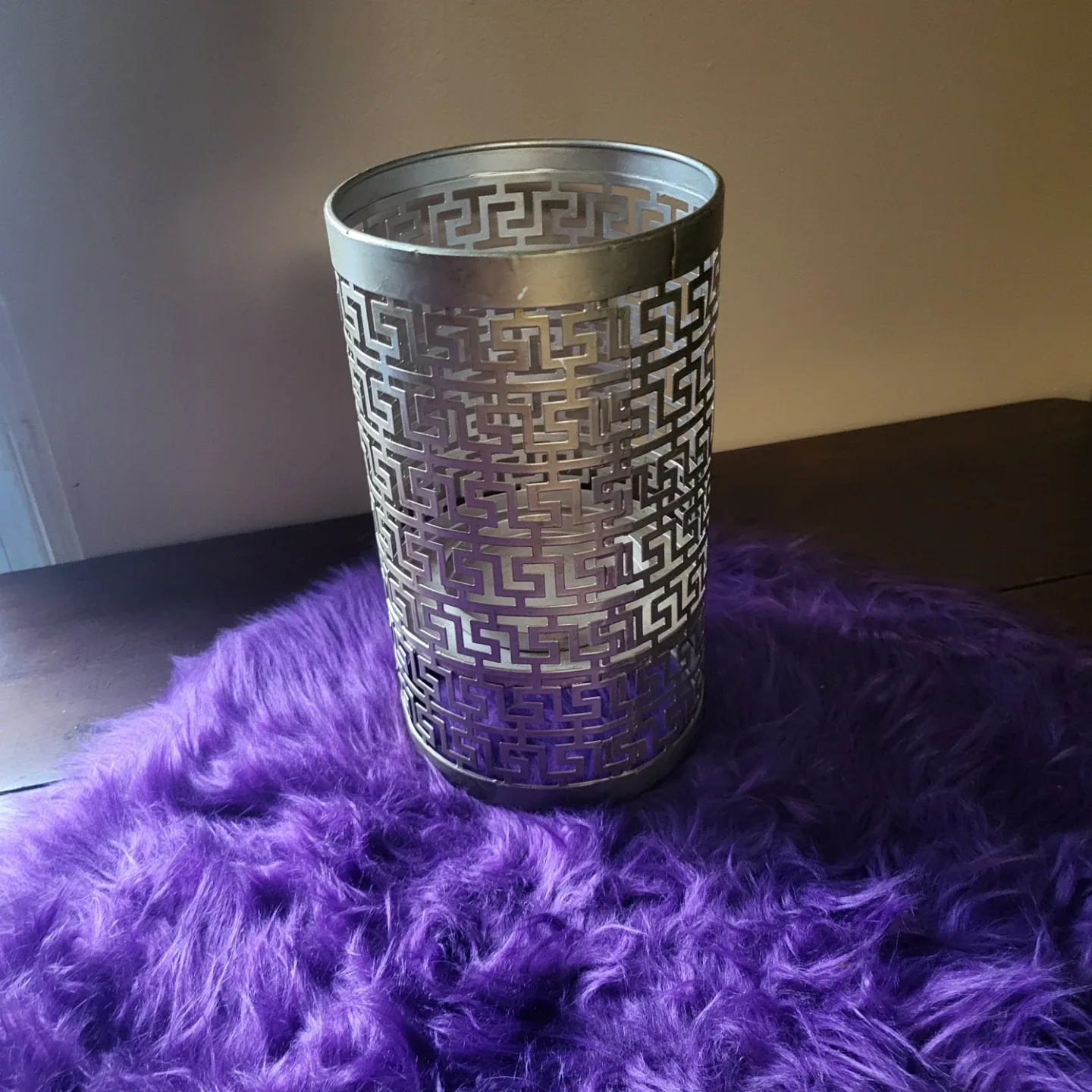 Decorative Tall Metal Candle Holder image indicator(2)