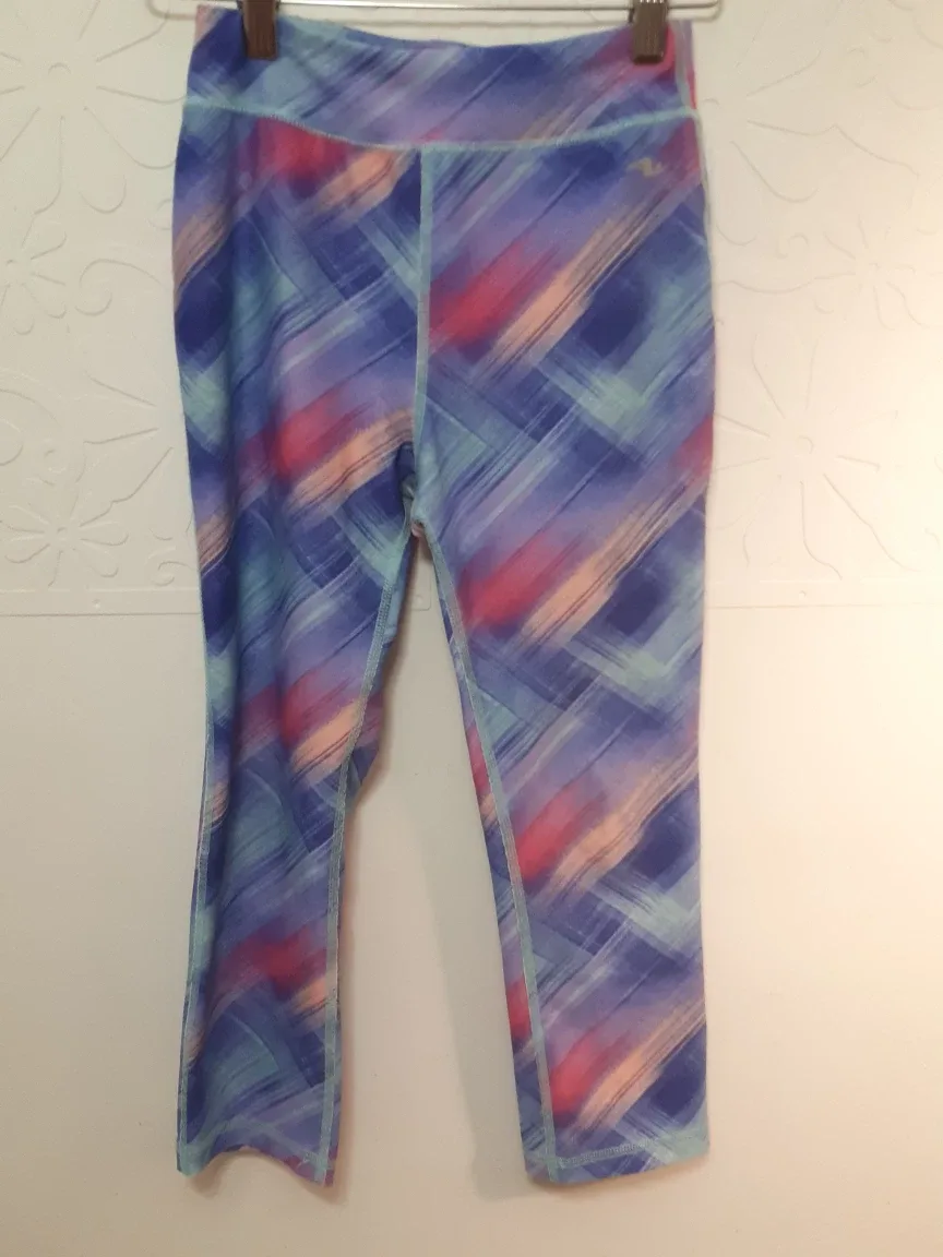 NWOT Athletic Works L/G (10-12) Capri Leggings