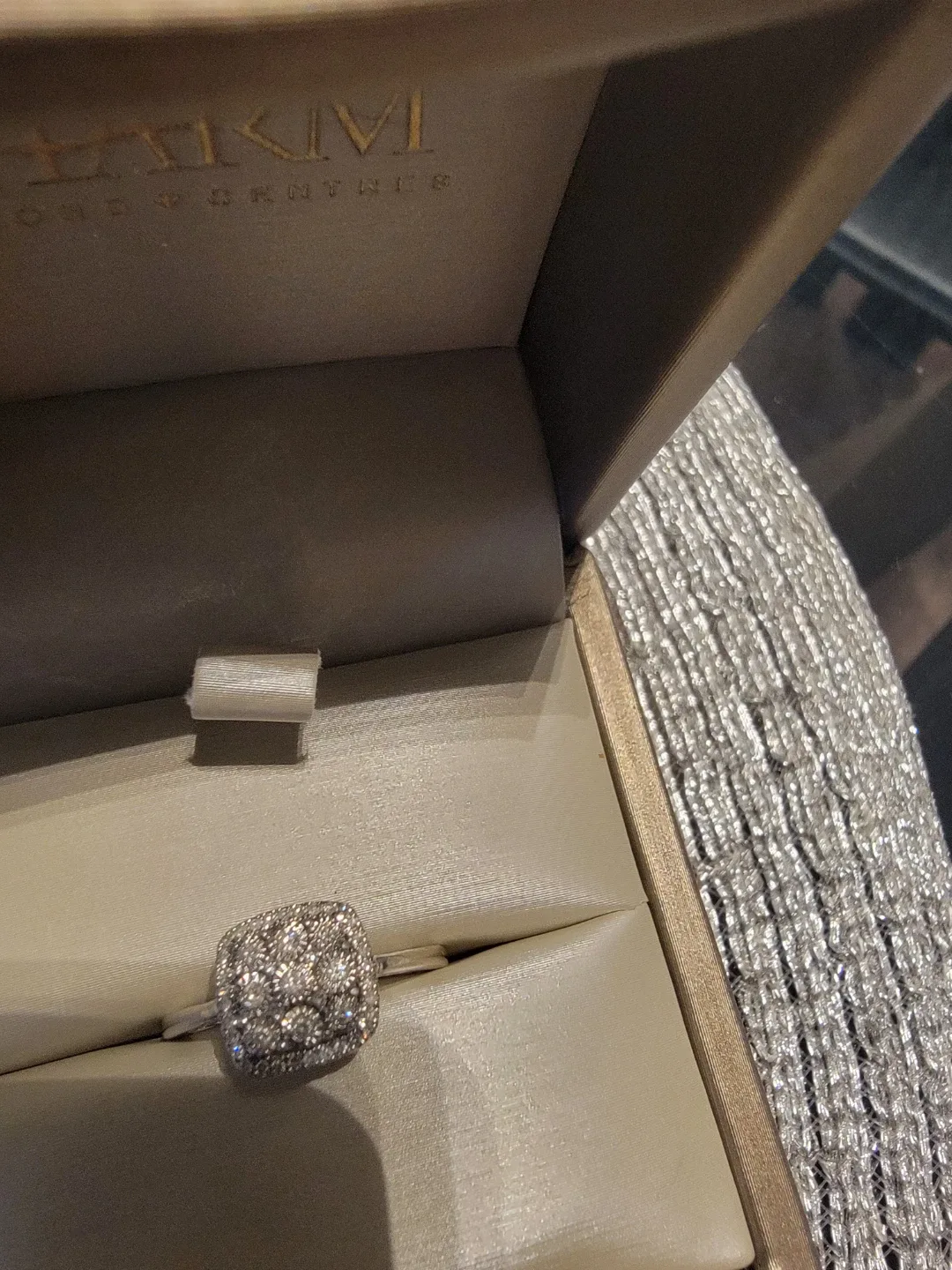 Charm Diamond Centres Ring image indicator(2)