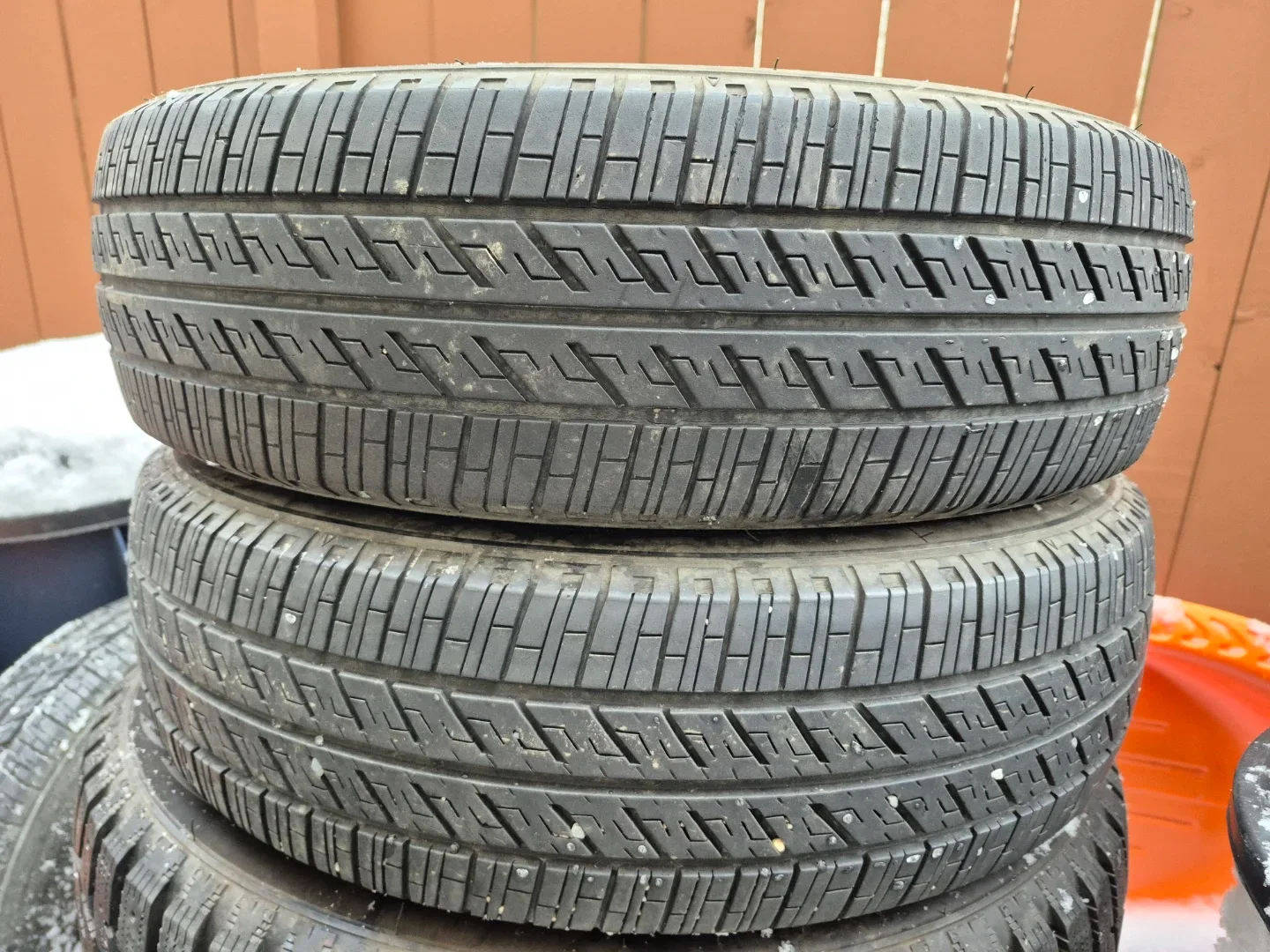 Touring Radial P185/65R15 two Tire image indicator(7)