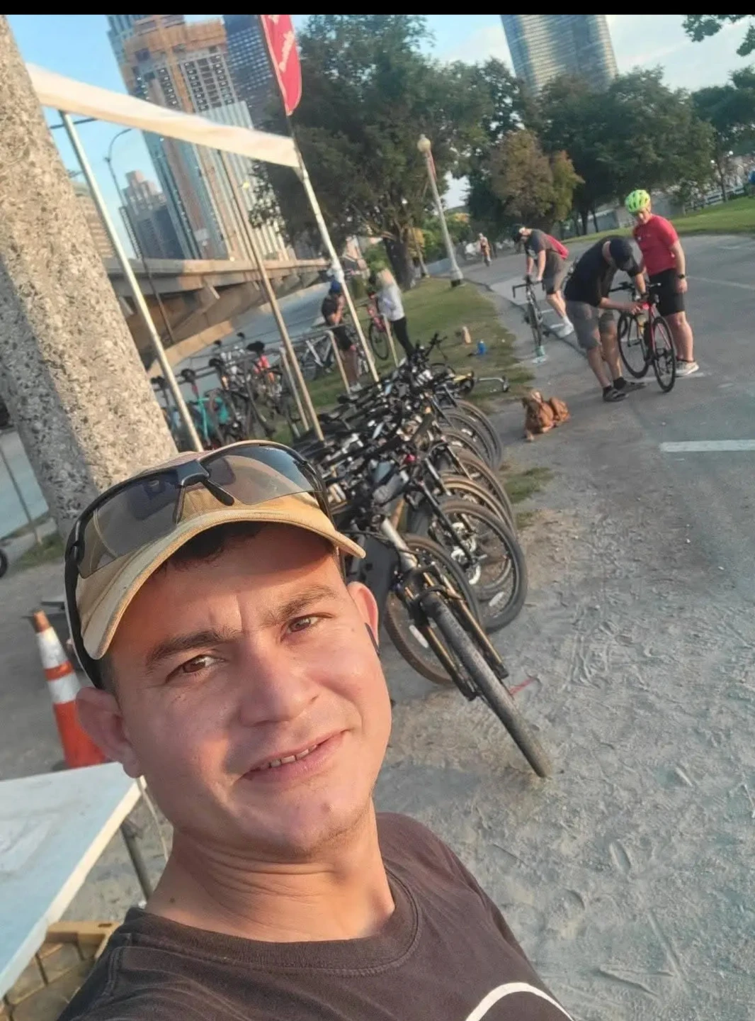 Bicycle, scooter and electric bicycle mechanic - photo 2