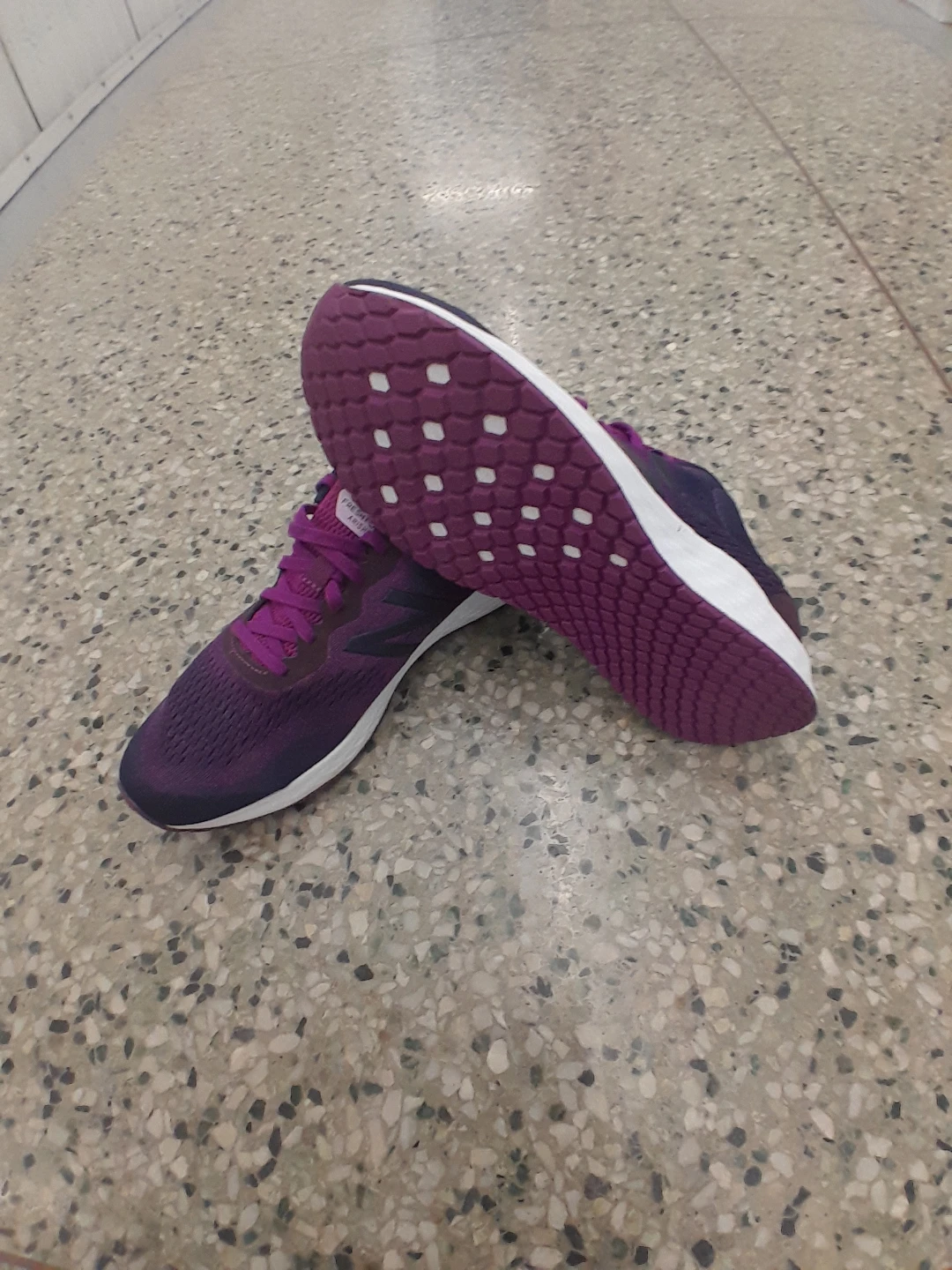 New Balance Fresh Foam Arishi v4 Purple Women's Size 11 - photo 2