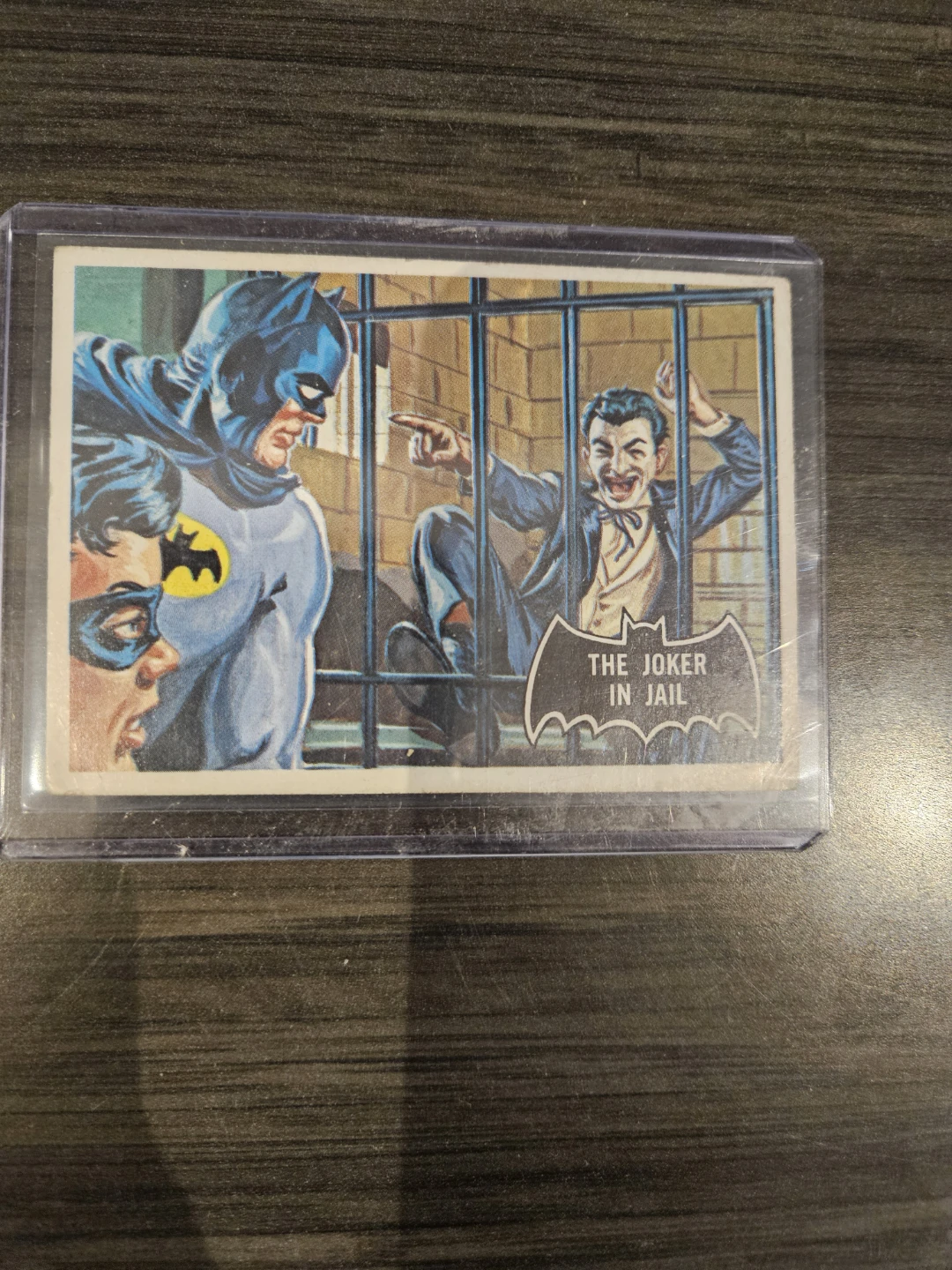1966 Batman vs Joker Trading Card