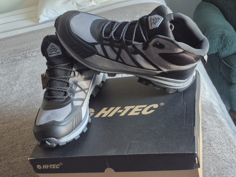 Hi-Tec Mauna Mid WP Boots - Men's US 14 - photo 2