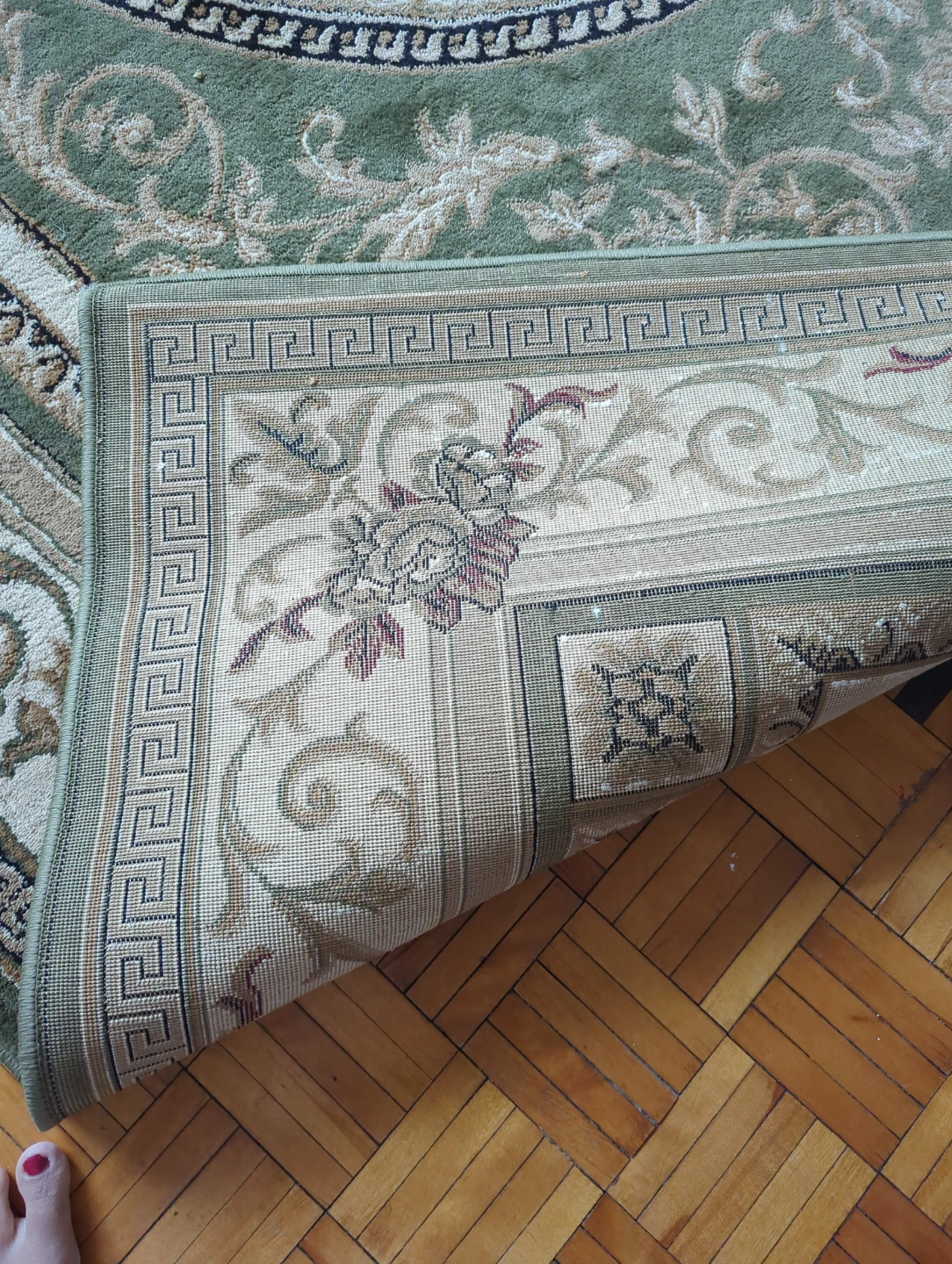 Almost New!! Green Floral Patterned Area Rug size 8/10 ft - photo 5