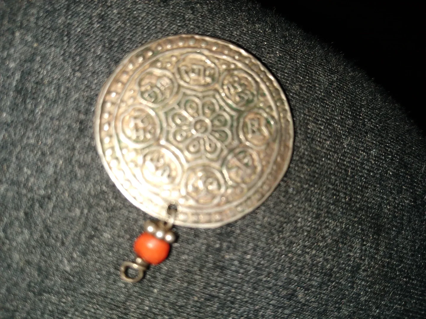 Antique Tibetan sterling silver coin image indicator(3)