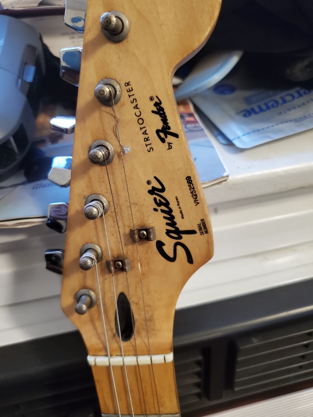 Squier Stratocaster by Fender – Used – Cream/White – $110