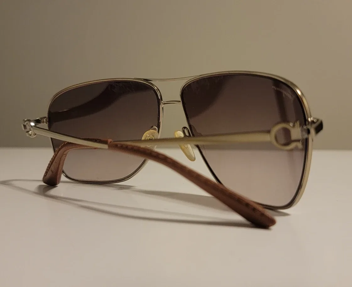 salvatore ferragamo sunglasses image indicator(3)