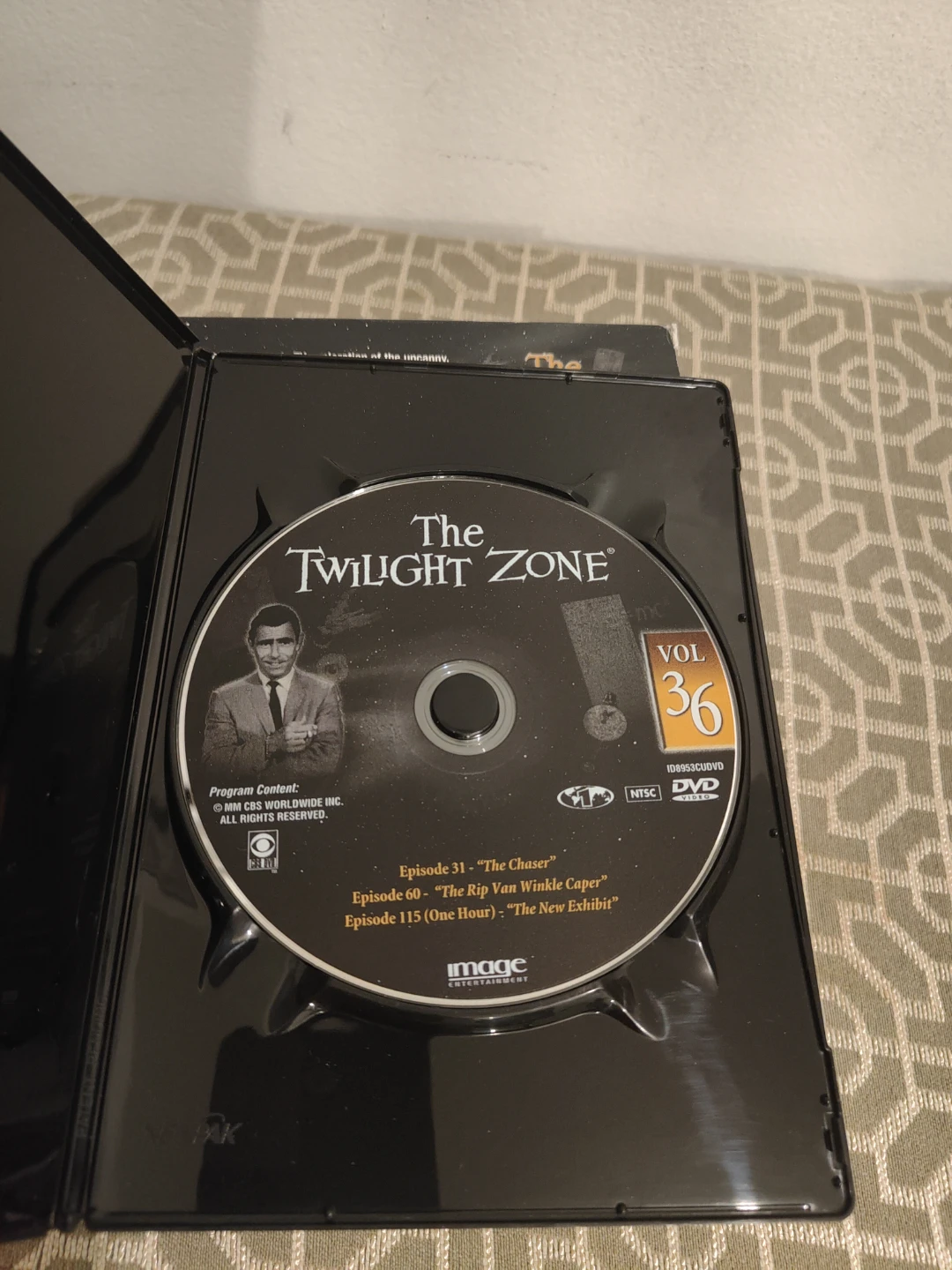 The Twilight Zone Collection 4 DVD Set - photo 4