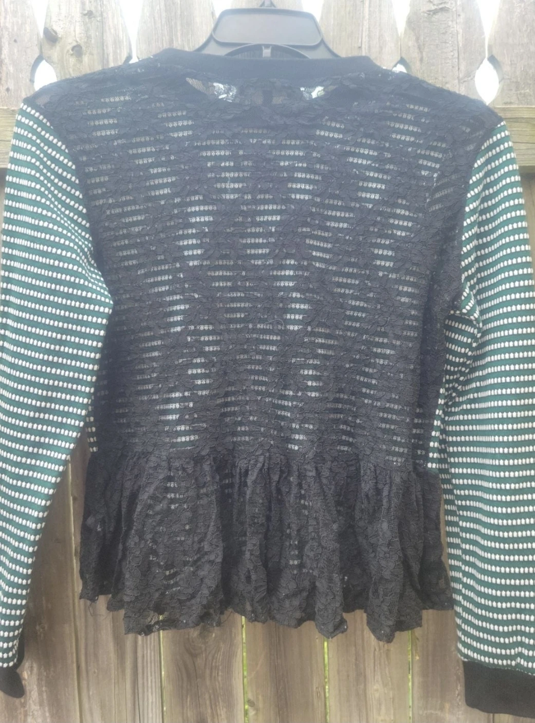 Lace Trim Green & White Striped Top - photo 2