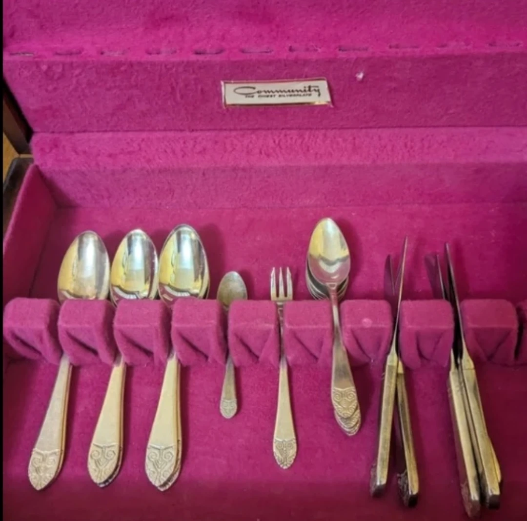 Antique Waldorf Astoria Flatware Bundle And Antique Box! - photo 4